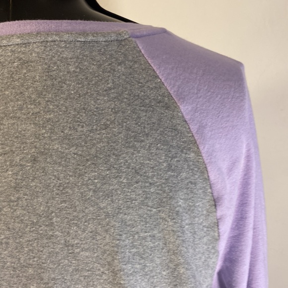 Women’s shirt/top Lavender/gray jersey shirt sleeves rounded collar very soft - Picture 7 of 13